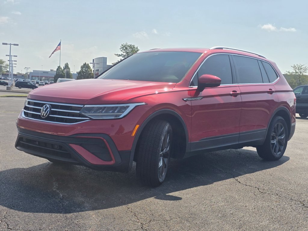 Used 2023 Volkswagen Tiguan SE FWD image 11