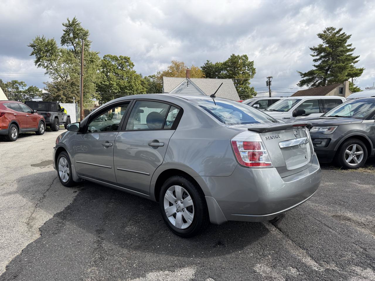 Used 2011 Nissan Sentra 2.0 FWD image 8