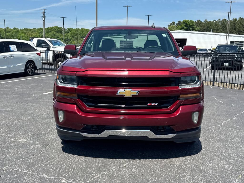 Used 2017 Chevrolet Silverado 1500 LT w/ All Star Edition AWD/4WD image 3