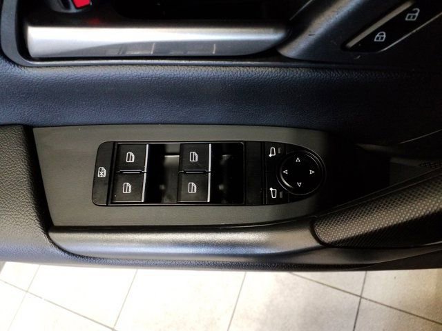 Used 2025 MAZDA CX-50 AWD 2.5 S w/ Preferred Package image 12