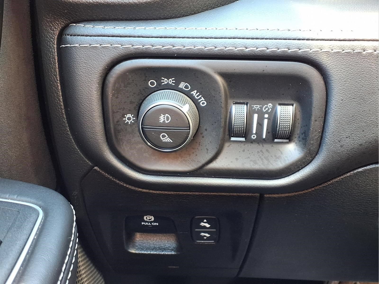 Used 2022 RAM 1500 TRX w/ TRX Level 2 Equipment Group AWD/4WD image 23
