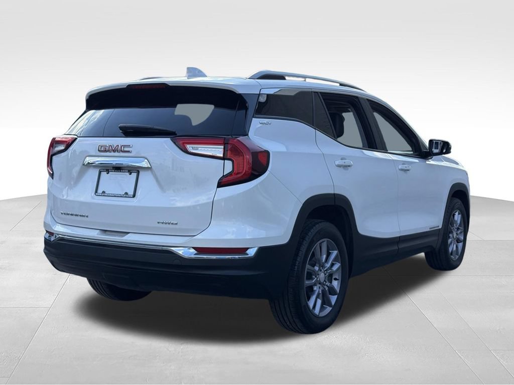Used 2023 GMC Terrain SLT AWD/4WD image 10