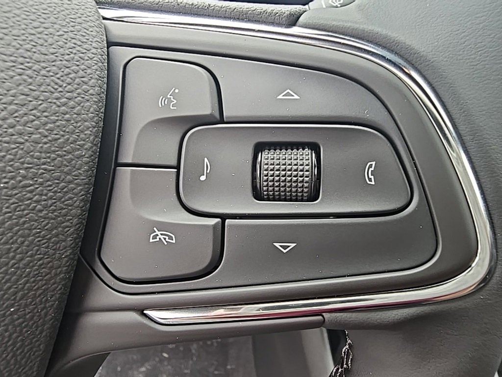 New 2025 Buick Envista Avenir image 19