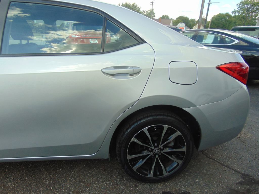 Used 2017 Toyota Corolla SE image 13