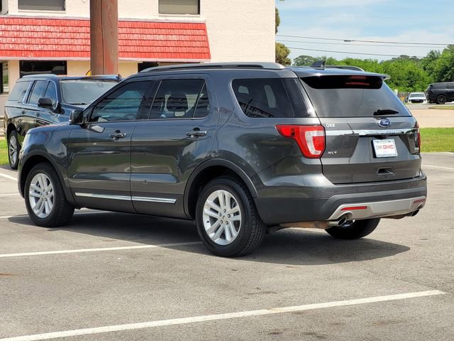 Used 2016 Ford Explorer XLT w/ Equipment Group 201A FWD image 7