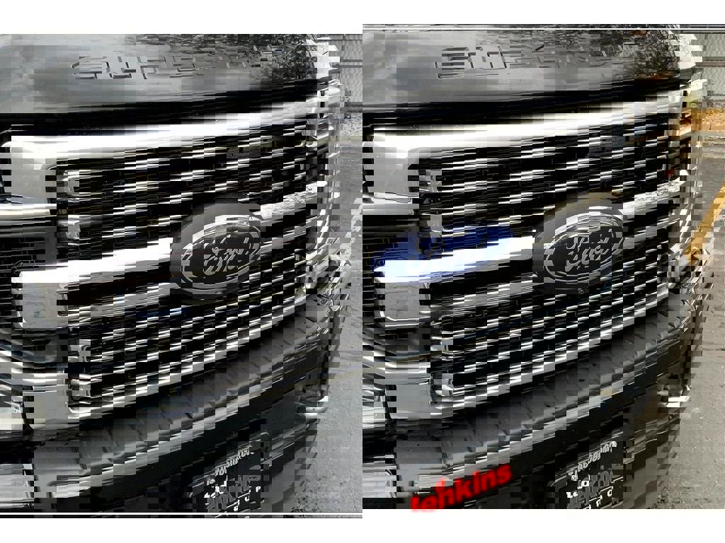 Used 2022 Ford F350 Limited image 32