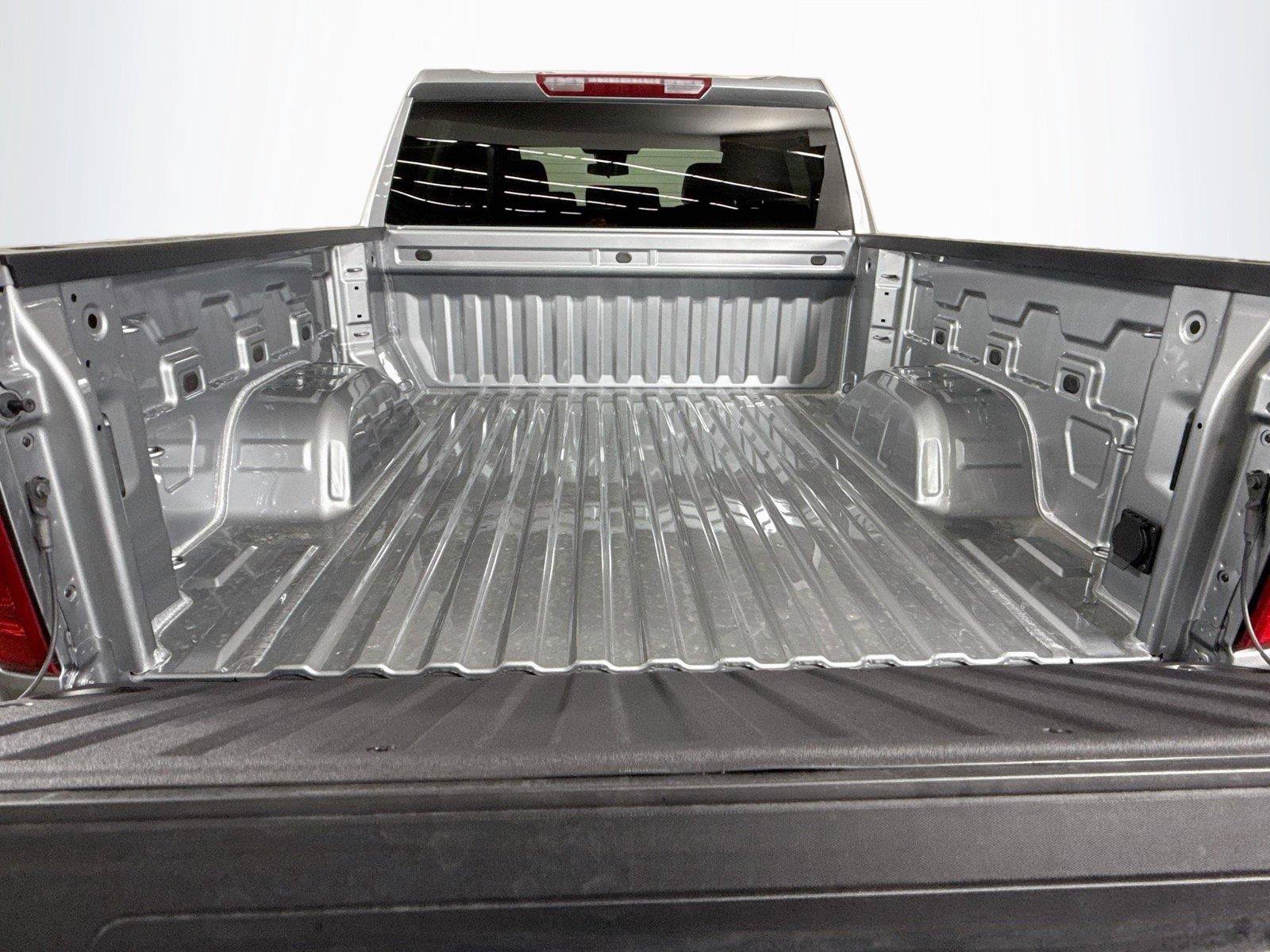 New 2026 Chevrolet Silverado 1500 LT w/ Z71 Off-Road Package AWD/4WD image 18