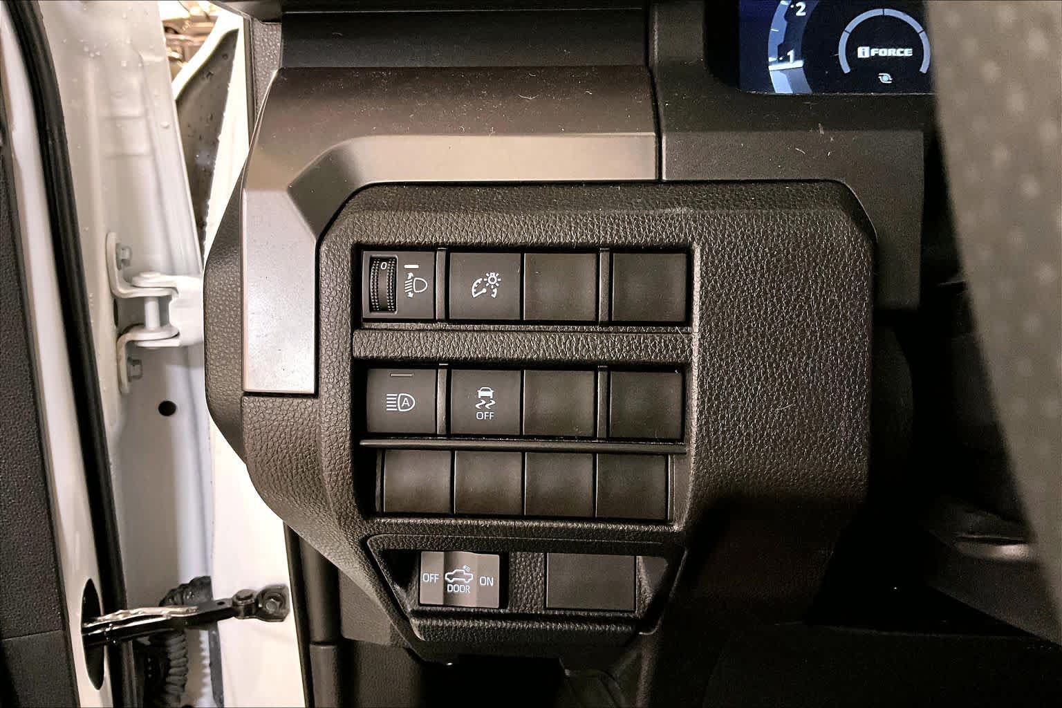 Used 2025 Toyota Tacoma TRD Sport RWD image 28