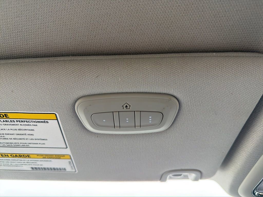 Used 2020 Jeep Cherokee Limited image 23