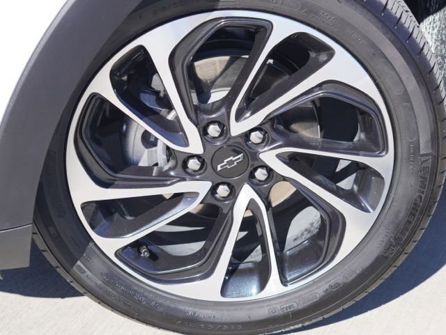 Used 2023 Chevrolet Bolt EUV Premier image 12