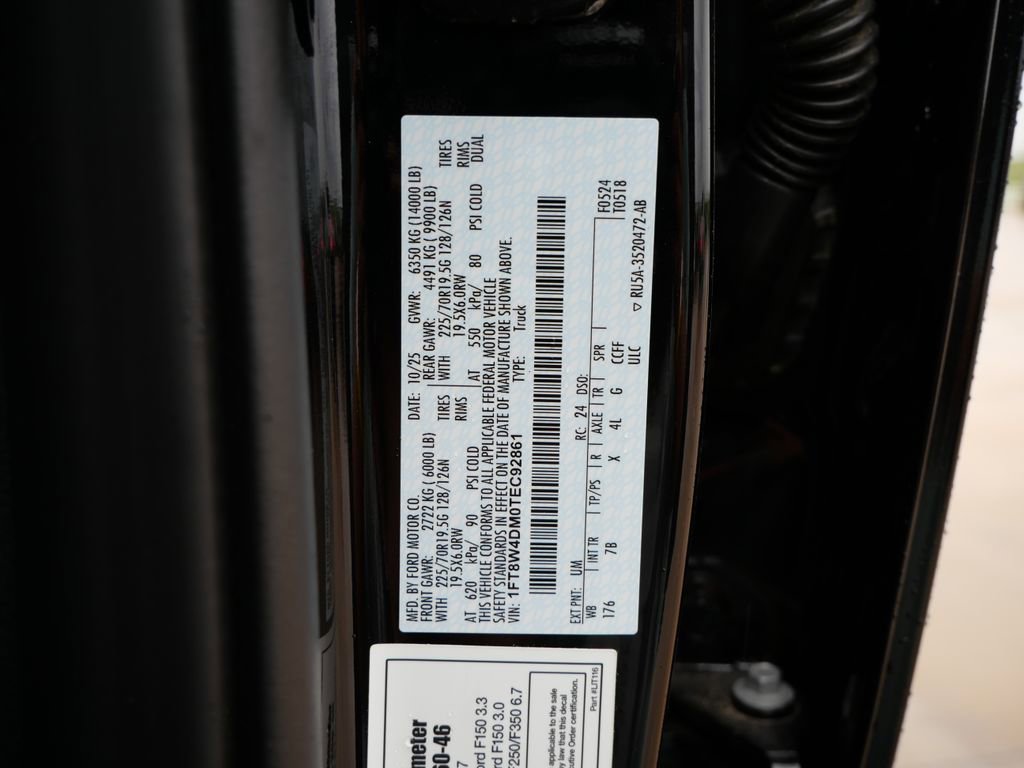 Used 2026 Ford F450 Platinum w/ FX4 Off-Road Package image 30