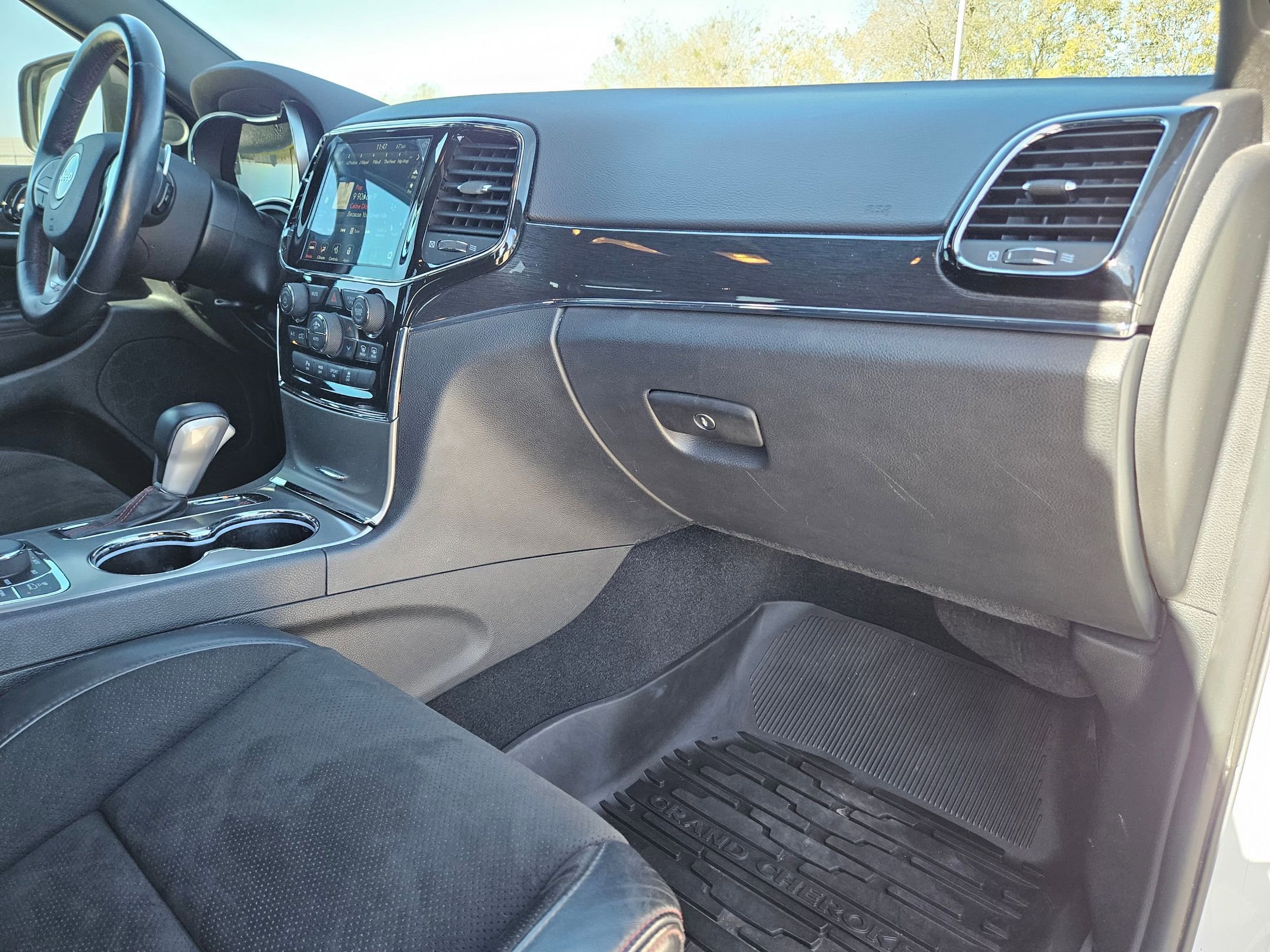 Certified 2021 Jeep Grand Cherokee Trailhawk image 28