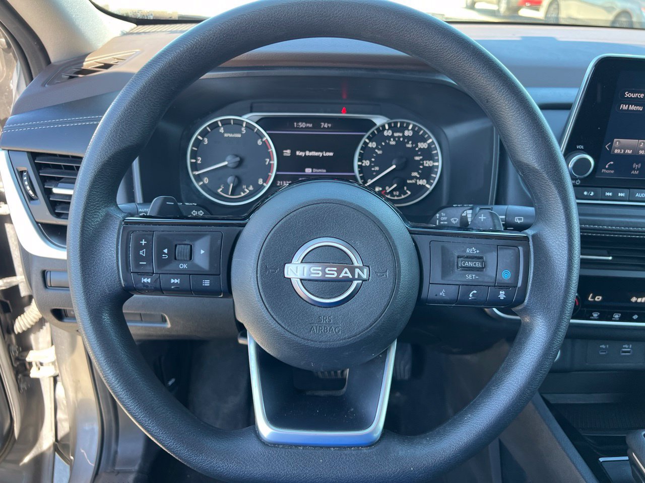 Used 2023 Nissan Rogue SV AWD/4WD image 7