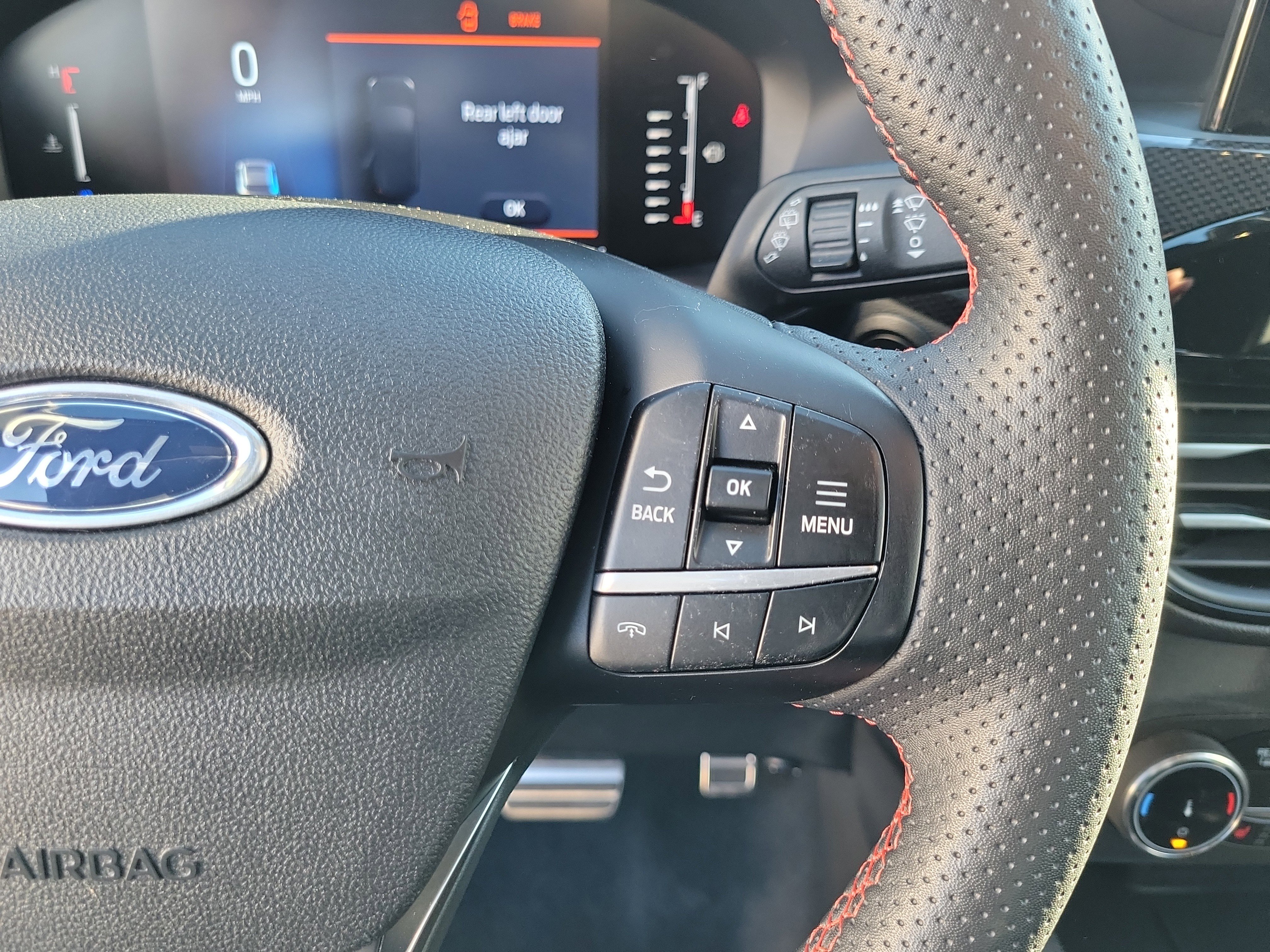 Certified 2023 Ford Escape ST-Line image 7