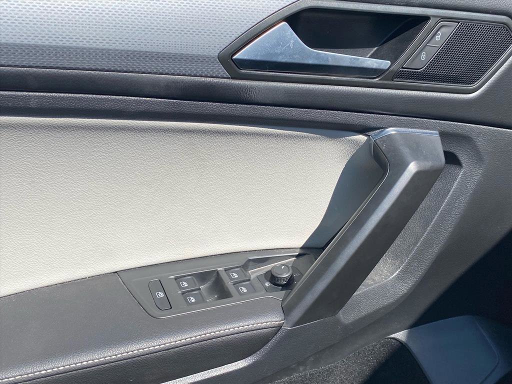 Certified 2022 Volkswagen Tiguan S FWD image 12