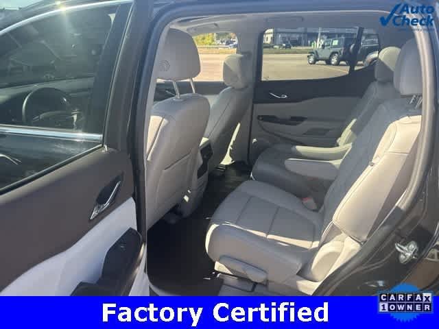 Certified 2022 GMC Acadia SLT AWD/4WD image 13
