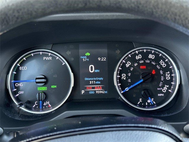 Used 2019 Toyota RAV4 LE image 27