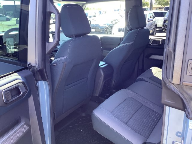 Used 2022 Ford Bronco Outer Banks w/ Sasquatch Package AWD/4WD image 24