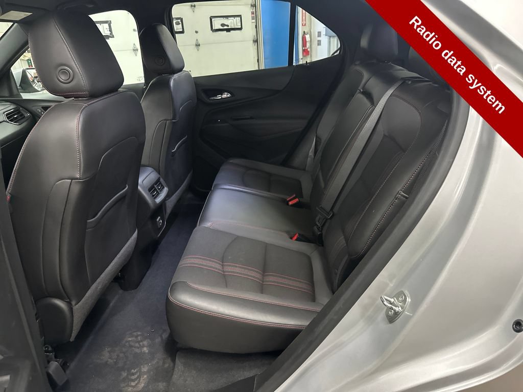 Used 2022 Chevrolet Equinox RS AWD/4WD image 28