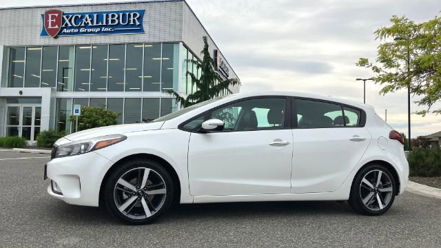Used 2017 Kia Forte EX FWD image 9