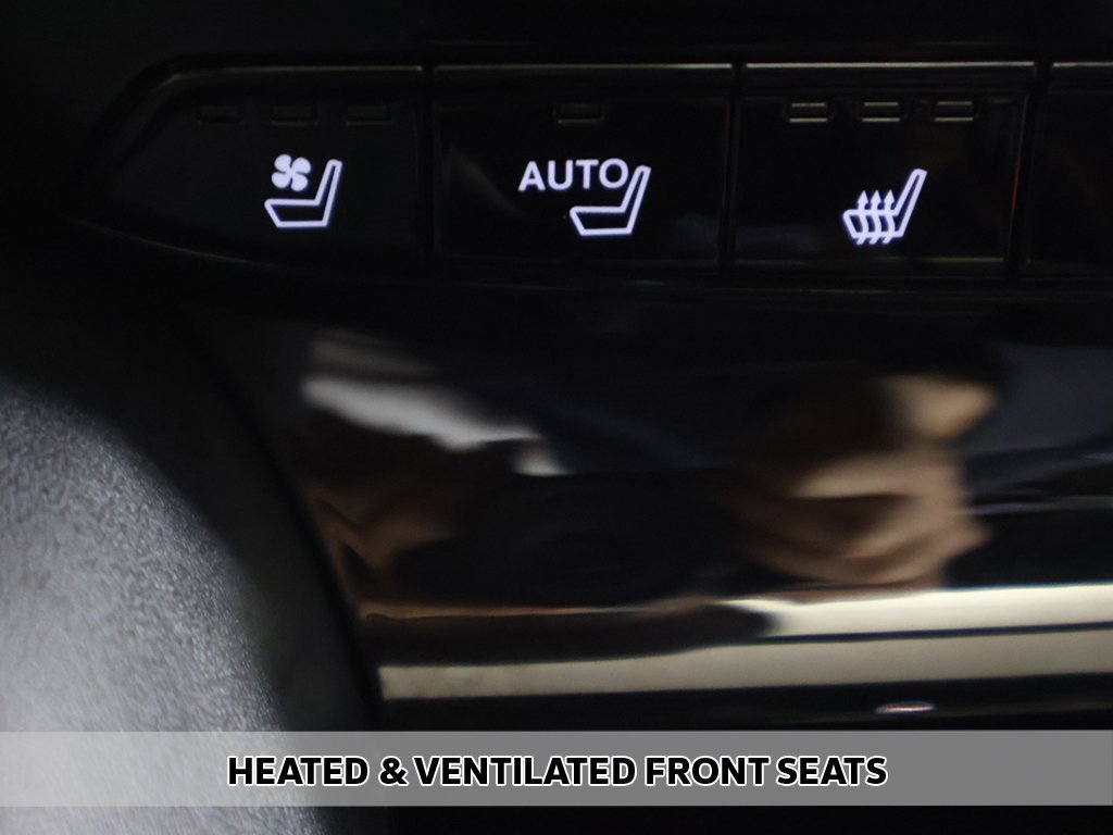 Used 2023 Acura MDX A-Spec image 8