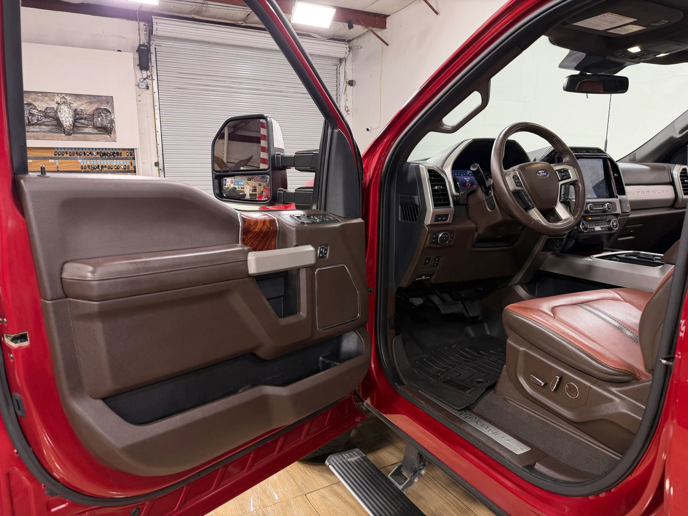 Used 2022 Ford F250 King Ranch w/ King Ranch Ultimate Package AWD/4WD image 11