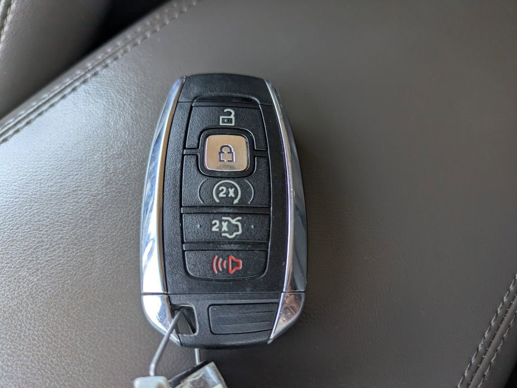 Used 2019 Lincoln Nautilus Reserve AWD/4WD image 31