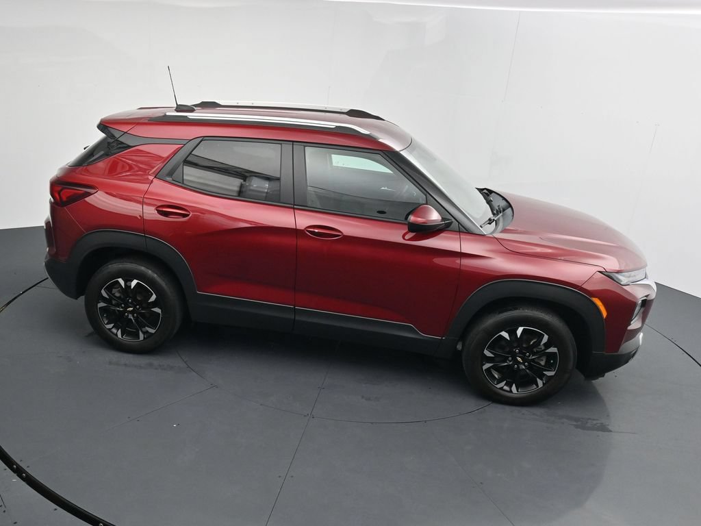 Used 2022 Chevrolet TrailBlazer LT w/ Convenience Package AWD/4WD image 17