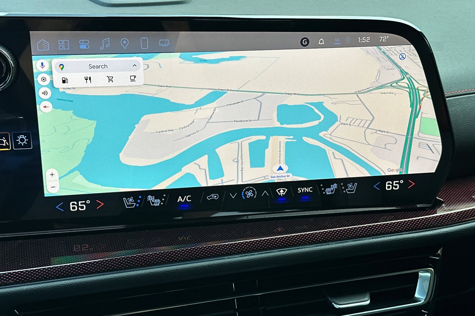 New 2025 Chevrolet Traverse RS w/ LPO, Floor Liner Package image 18