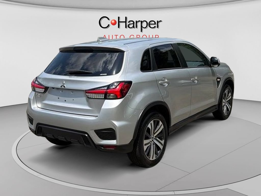 Used 2025 Mitsubishi Outlander Sport ES AWD/4WD image 2