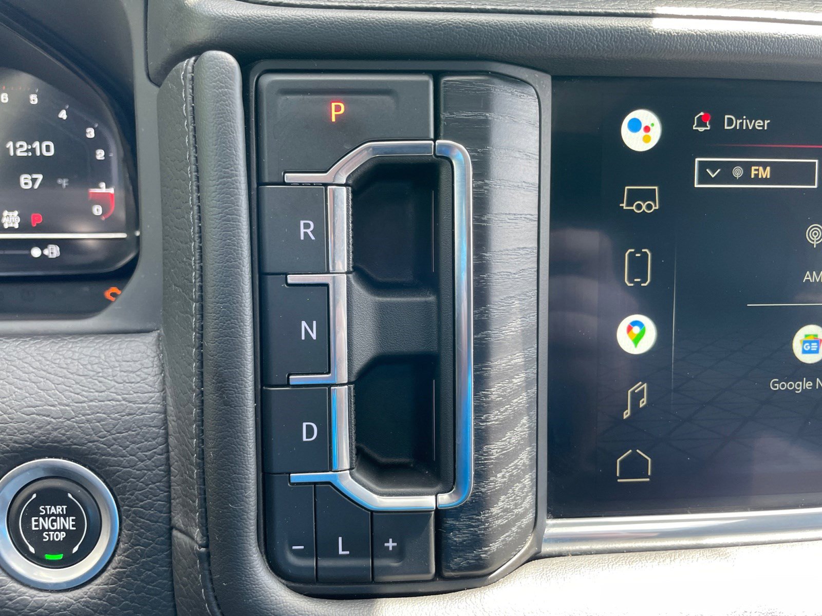 Used 2022 GMC Yukon Denali AWD/4WD image 18