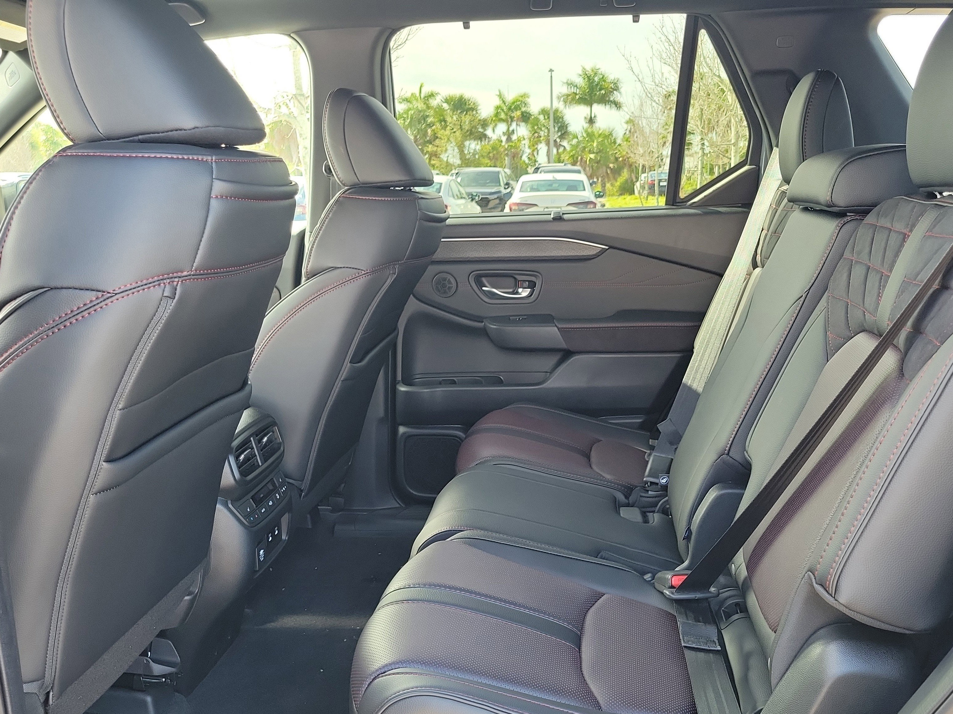 New 2026 Honda Pilot Black Edition image 14