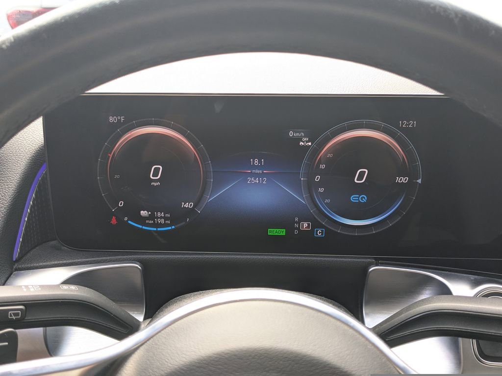 Certified 2023 Mercedes-Benz EQB 250+ w/ Exclusive Package image 14