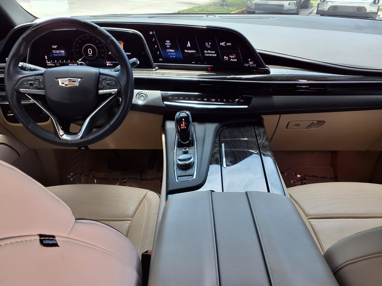 Certified 2024 Cadillac Escalade ESV Premium Luxury RWD image 16