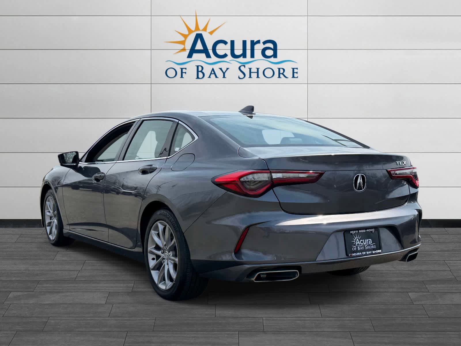 Used 2023 Acura TLX FWD image 4
