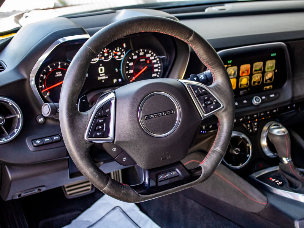 Used 2017 Chevrolet Camaro ZL1 RWD image 25