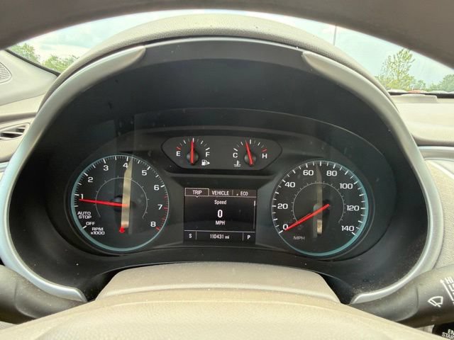 Used 2023 Chevrolet Malibu LT FWD image 41