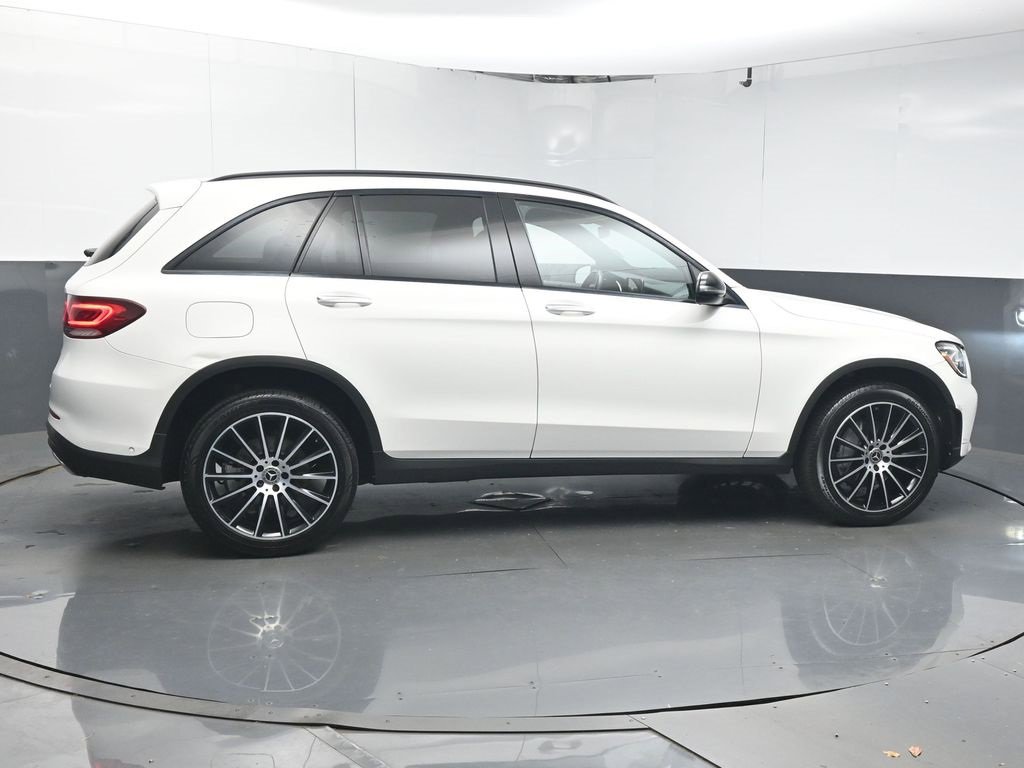 Used 2021 Mercedes-Benz GLC 300 w/ AMG Line image 9