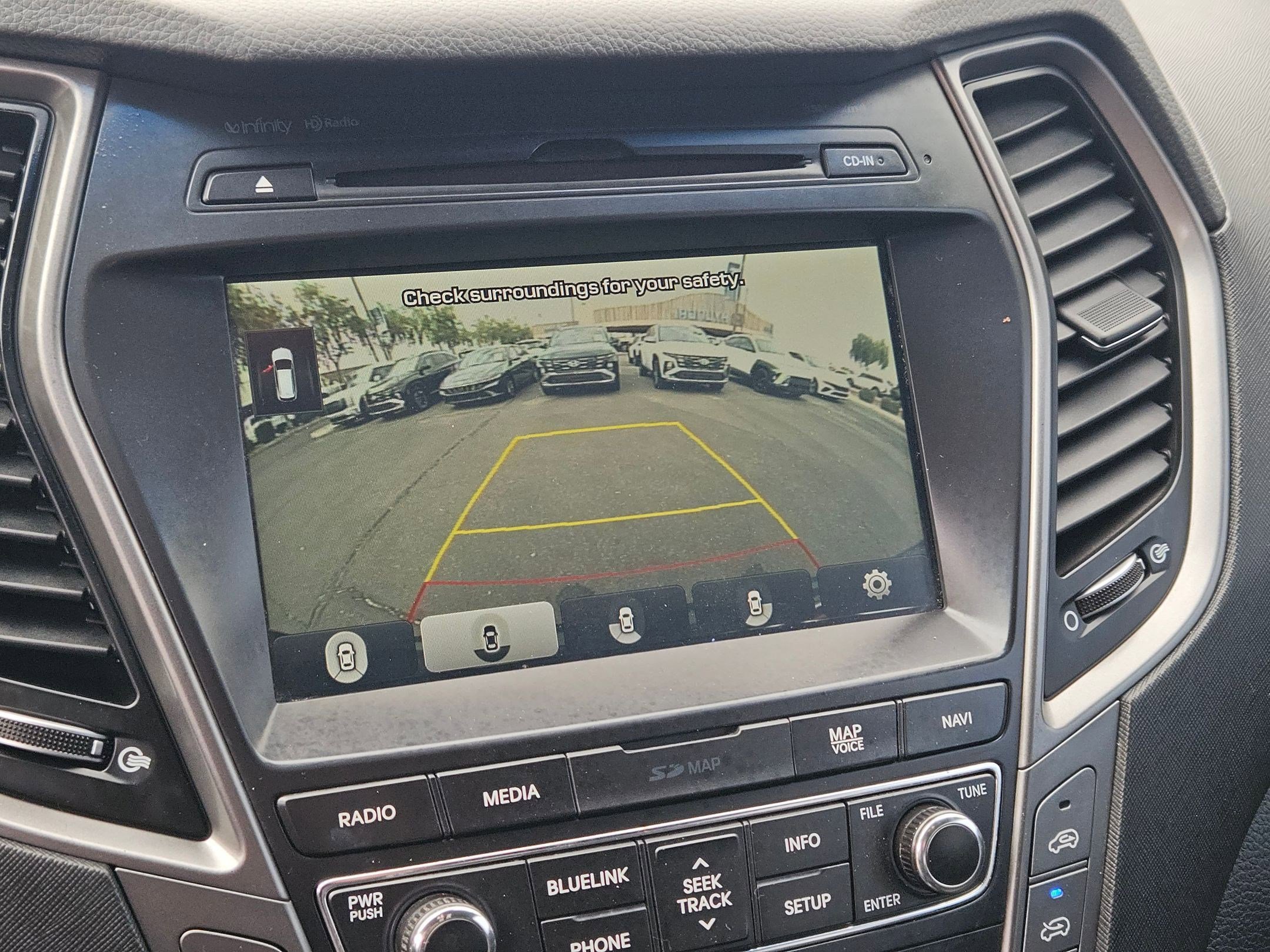 Used 2018 Hyundai Santa Fe Limited image 15