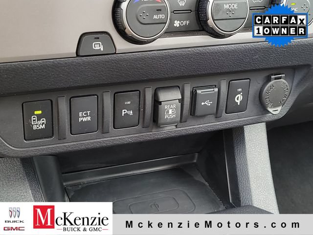 Used 2022 Toyota Tacoma Limited RWD image 18