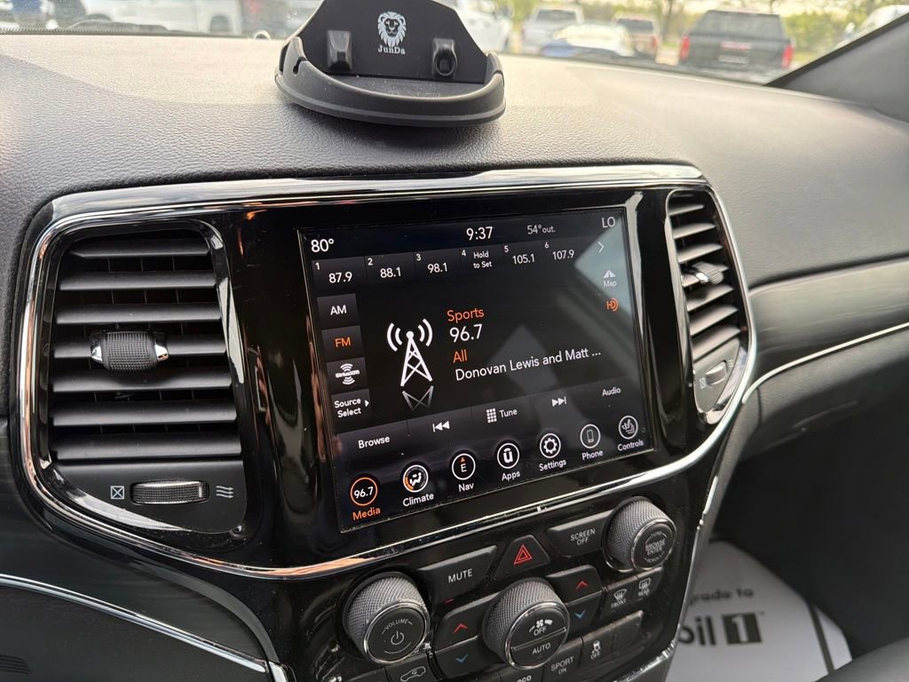 Used 2021 Jeep Grand Cherokee Limited image 18