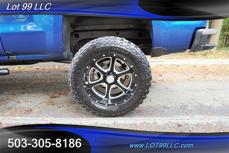 Used 2018 Chevrolet Silverado 1500 LT w/ All Star Edition AWD/4WD image 3