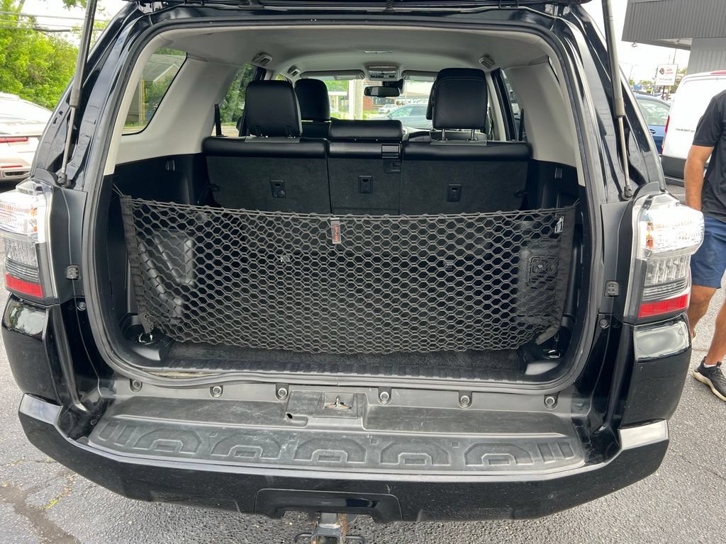 Used 2021 Toyota 4Runner SR5 Premium AWD/4WD image 9