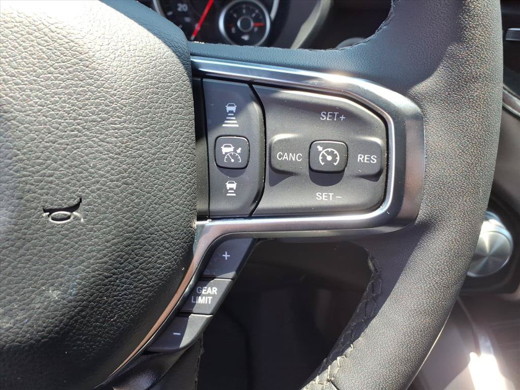 Used 2026 RAM 1500 Laramie w/ Sport Appearance Package AWD/4WD image 25