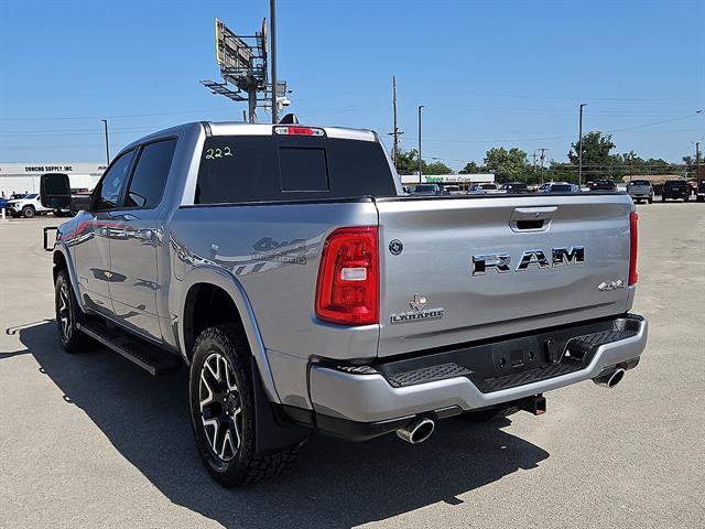 Used 2025 RAM 1500 Laramie w/ Sport Appearance Package AWD/4WD image 3