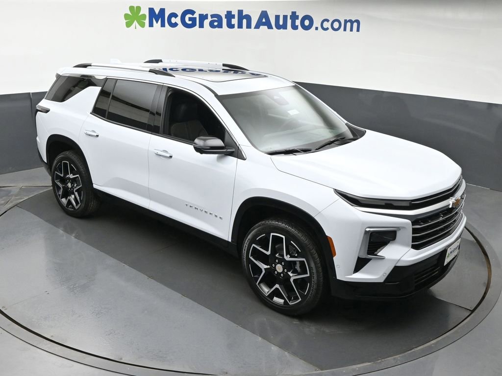 New 2026 Chevrolet Traverse High Country image 3
