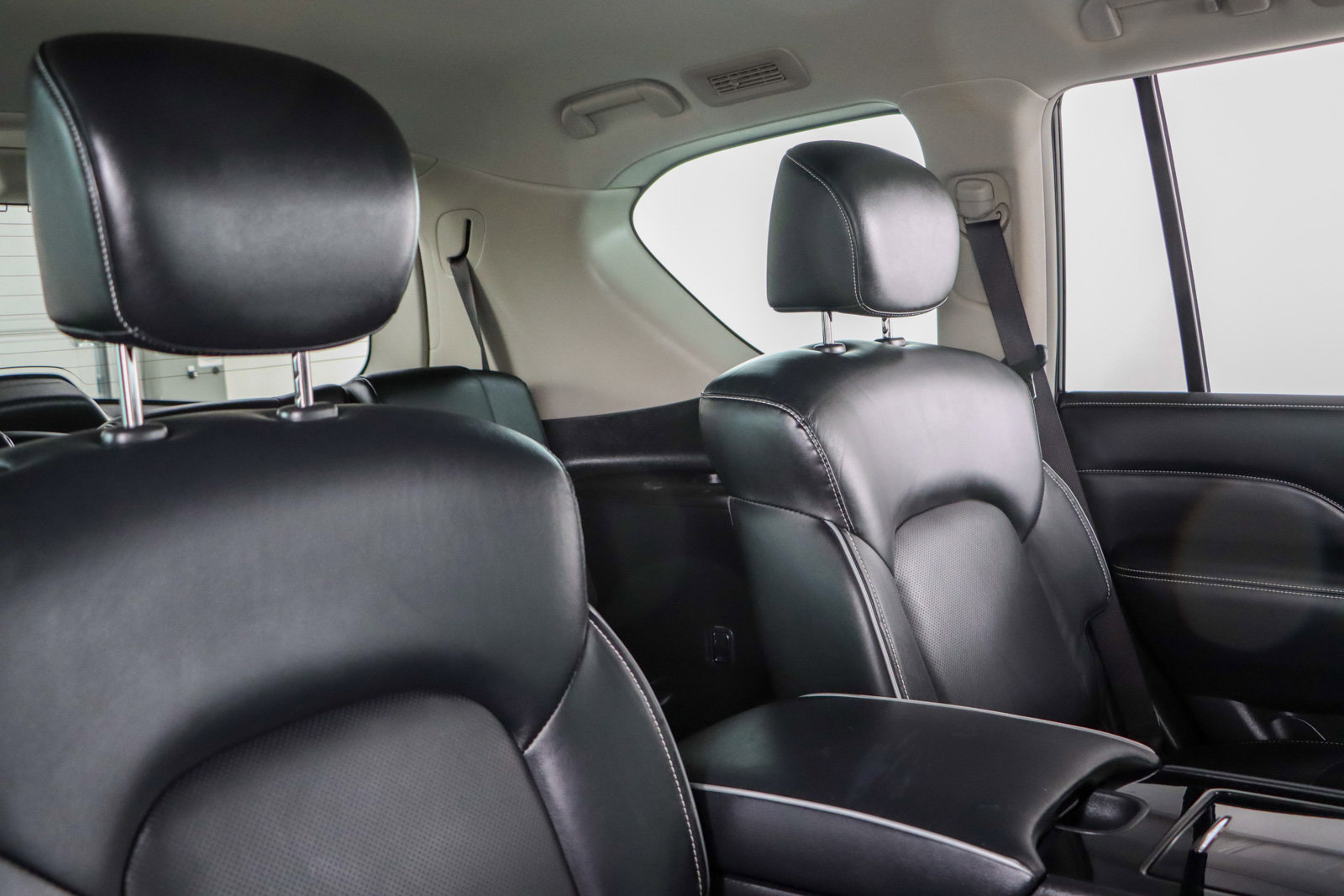 Used 2023 INFINITI QX80 Premium Select w/ Cargo Package image 31