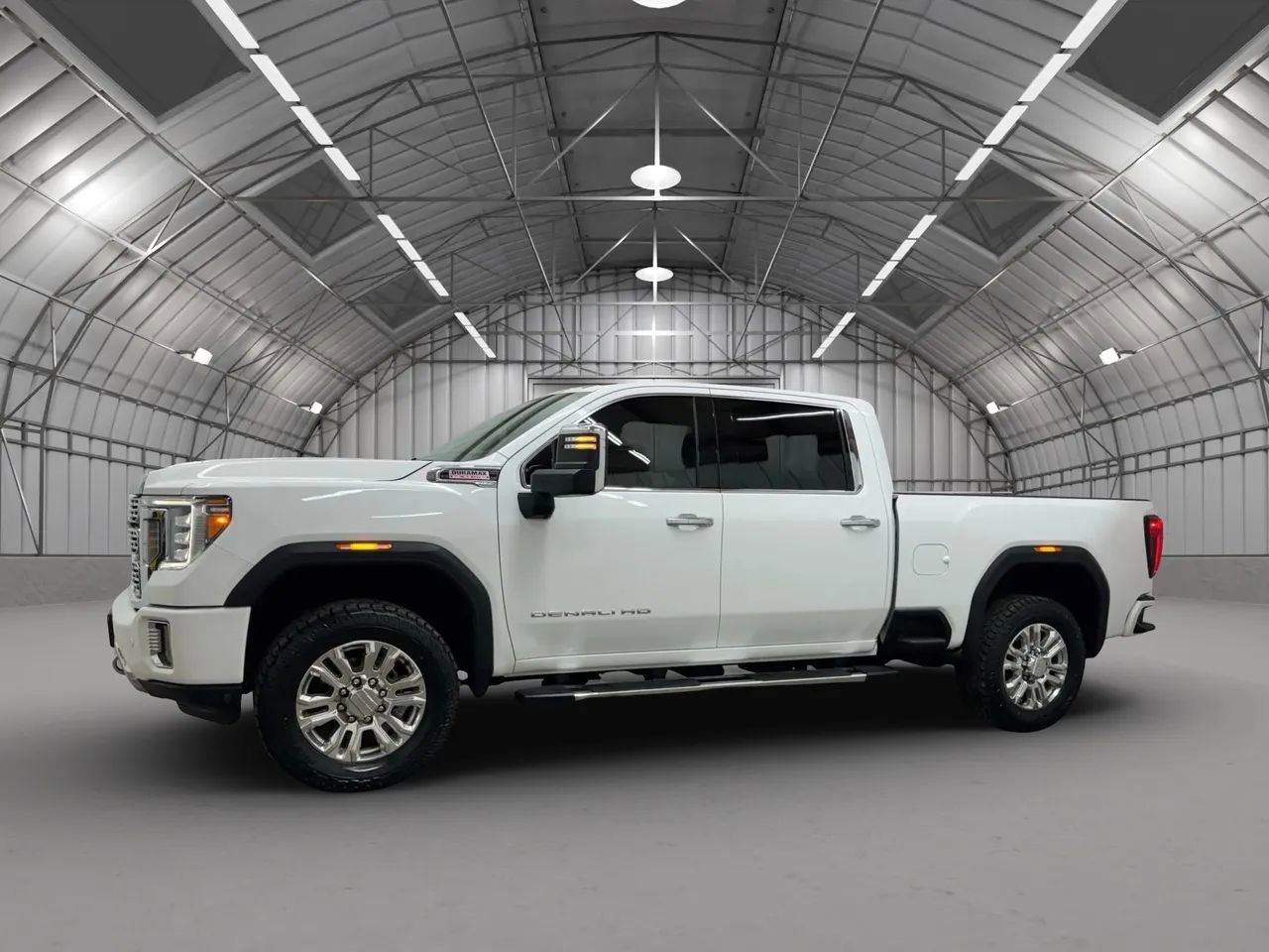 Used 2020 GMC Sierra 3500 Denali w/ Denali Ultimate Package image 8