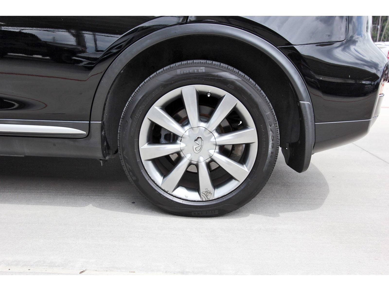 Used 2016 INFINITI QX50 AWD w/ Premium Plus Package image 28