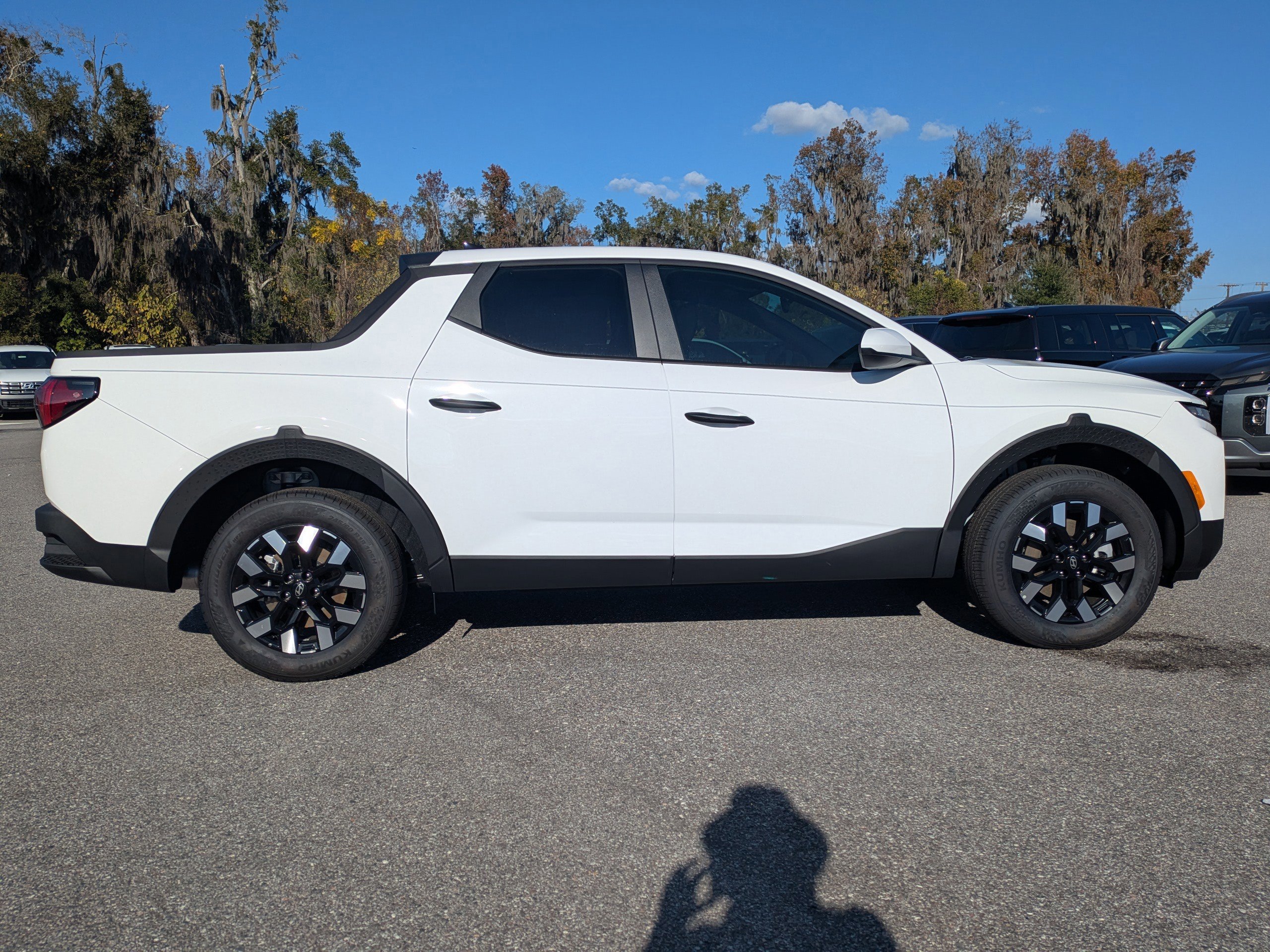 New 2026 Hyundai Santa Cruz SE image 2